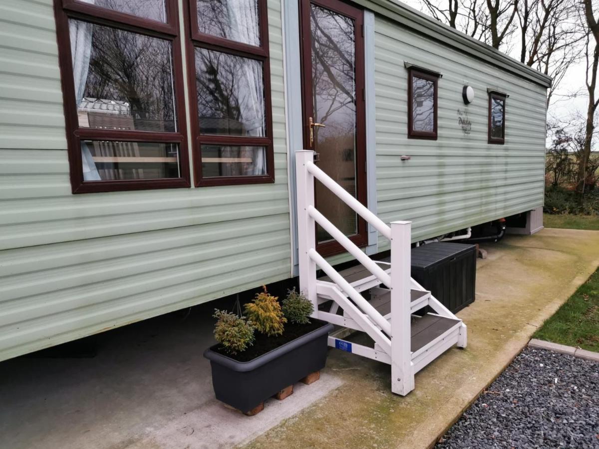 Lovely Static Holiday Caravan Near Whithorn Exterior photo